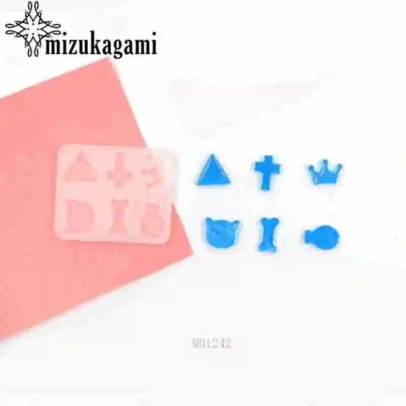 3 1pcs Silica Mini Cute Mold For Nail Mold Ear Nails For DIY Fashion Jewelry Making Finding Accessories - Цвет: 3