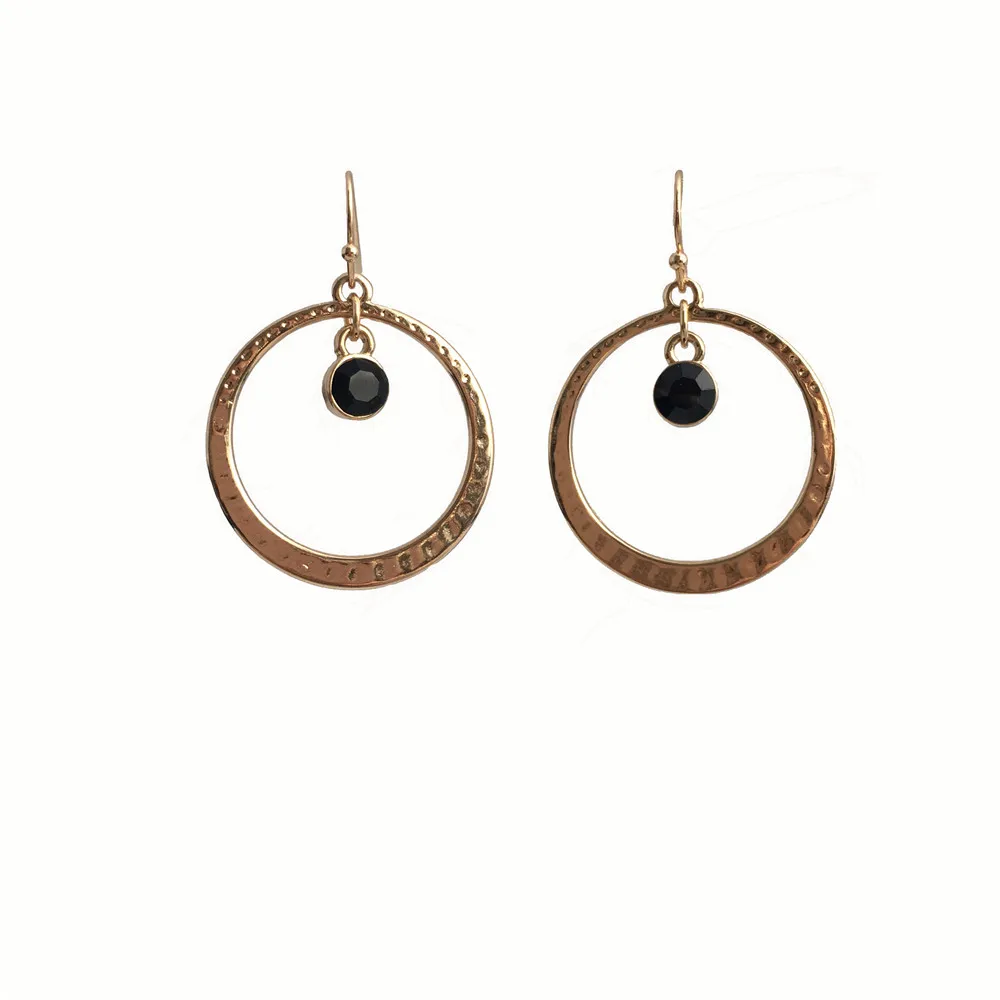 

CASUAL WOMEN EARRING GOLD COLOR PLATING BLACK STONE IN CIRCLE DROP EARRING