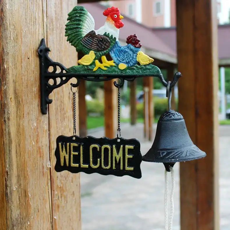 Chicken Family Welcome Dinner Bell Cast Iron Door Bell Chime Farm Ranch Country Decoration Outdoor Garden Ornaments Home Love