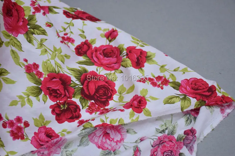 Высококачественная Белая хлопковая ткань с красными цветочными розами, хлопковая Поплиновая ткань