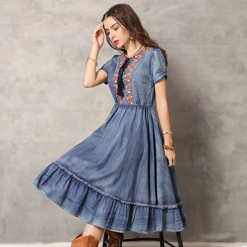 

Summer Denim Dress 2019 Women Short sleeve A-line Ruffles Hem Vintage Lady Flower embroidery Jeans Dresses