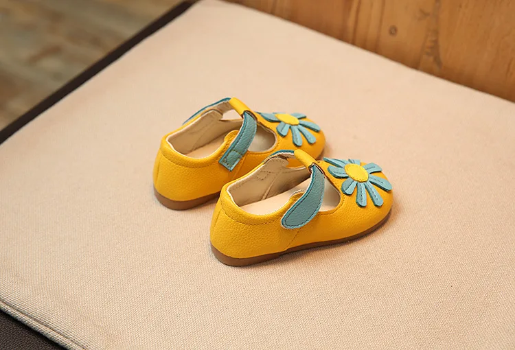 Желто-белая детская обувь с цветами для маленьких девочек; кожаная обувь на плоской подошве для девочек; школьная обувь принцессы; 1 От 3 до 7 лет