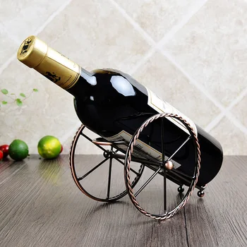 

The area of European wine rack Wine shelf Vintage iron ornaments Fashion red bottle rack