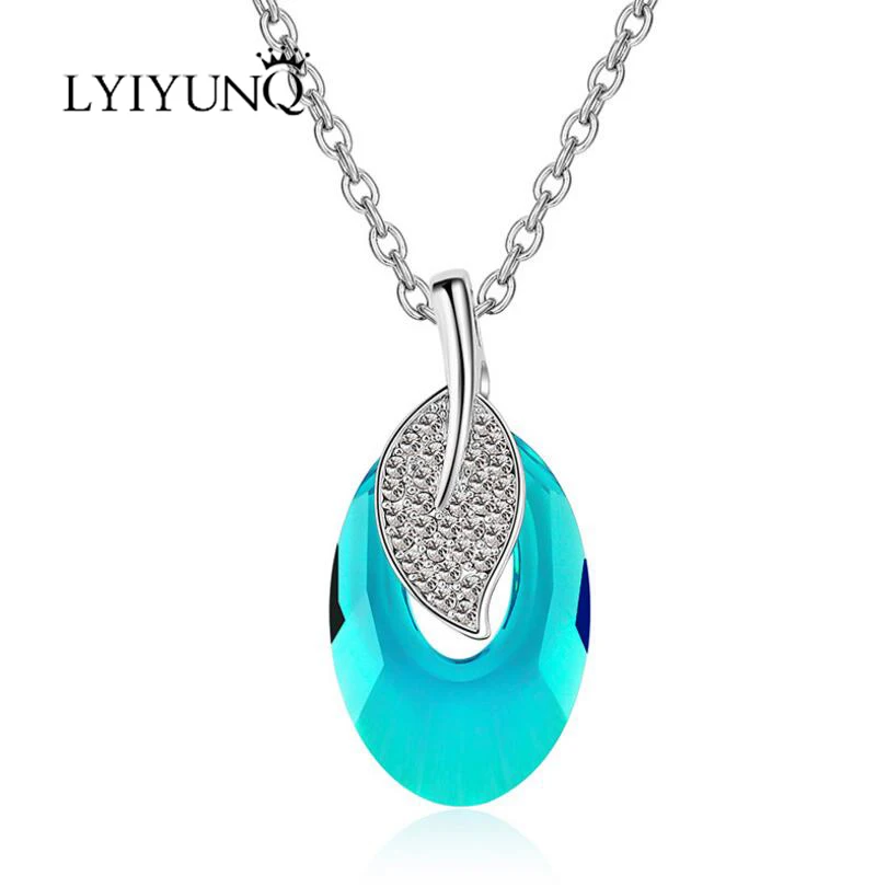 LYIYUNQ Classic Leaf Rhinestone Pendant Necklace Beautiful Shiny Round