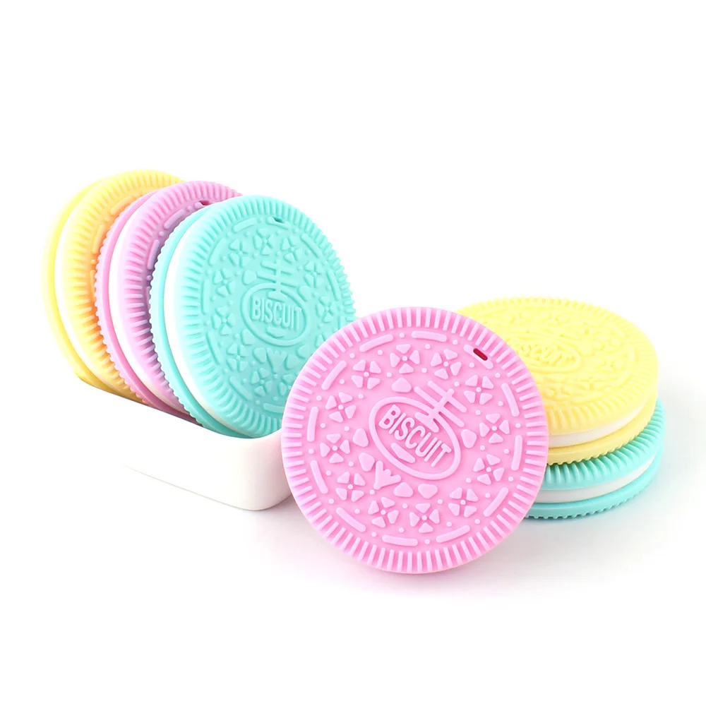 

50pcs 55mm Silicone Cookies Baby Toys Necklace Teething Baby Teethers Nursing Pendant 0-10 Kids Very Soft