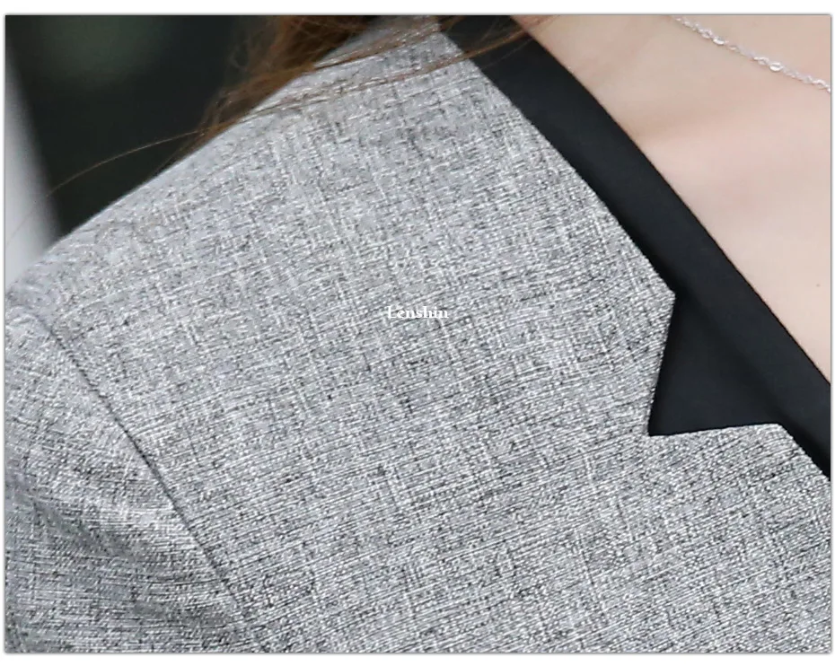 919-Skirt-Suit_08