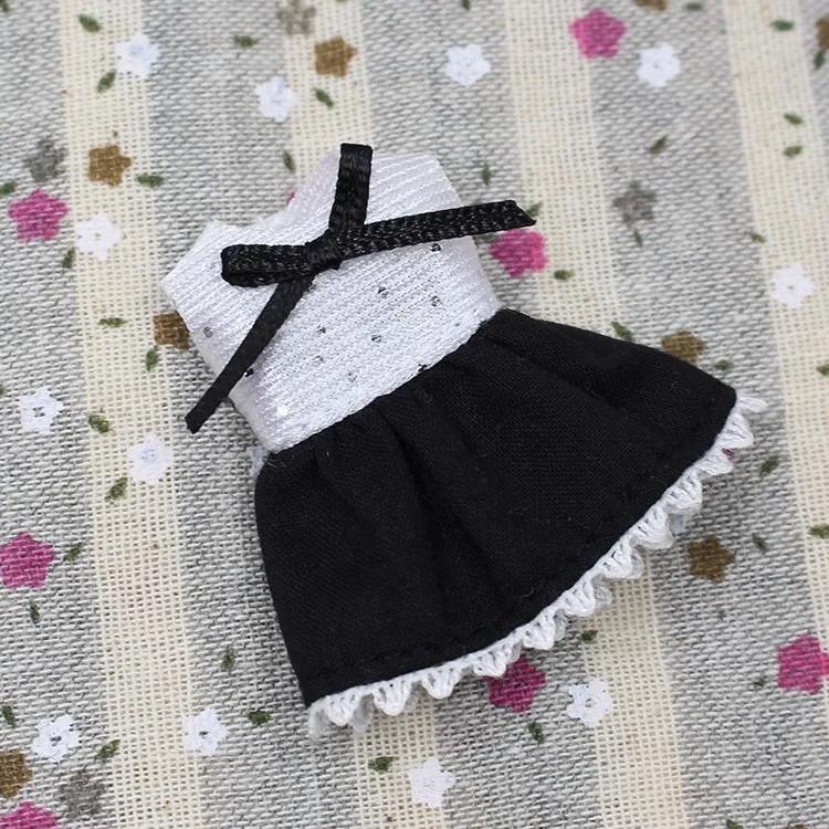 Petite Blythe Doll Dress 3
