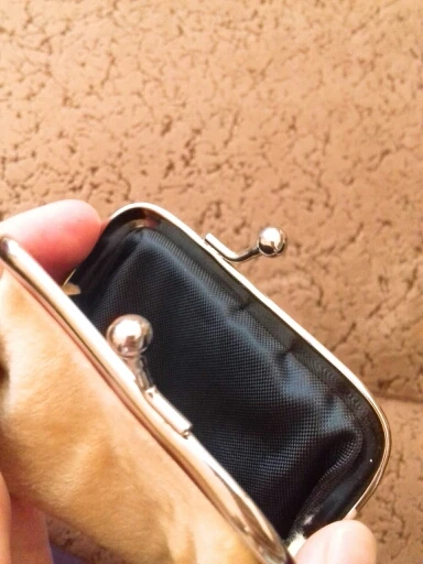 UTB8xQ2VbWrFXKJk43Ovq6ybnpXaG