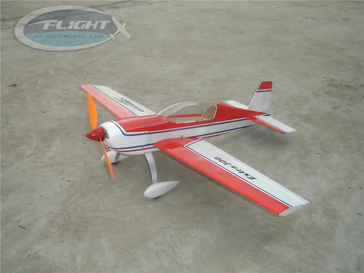 extra 300 balsa kit