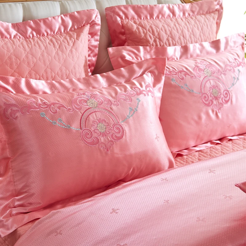 Розовый роскошный свадебный стиль кружева вышивка жаккард хлопок принцесса постельные принадлежности набор пододеяльник простыня покрывало наволочки