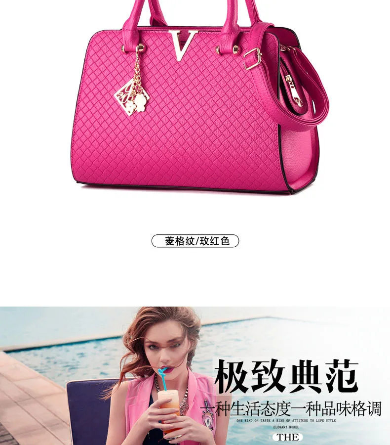 9 2016 new European and American fashion simple V-shaped retro ladies wind shoulder diagonal female bag low-key luxury temperament handbags