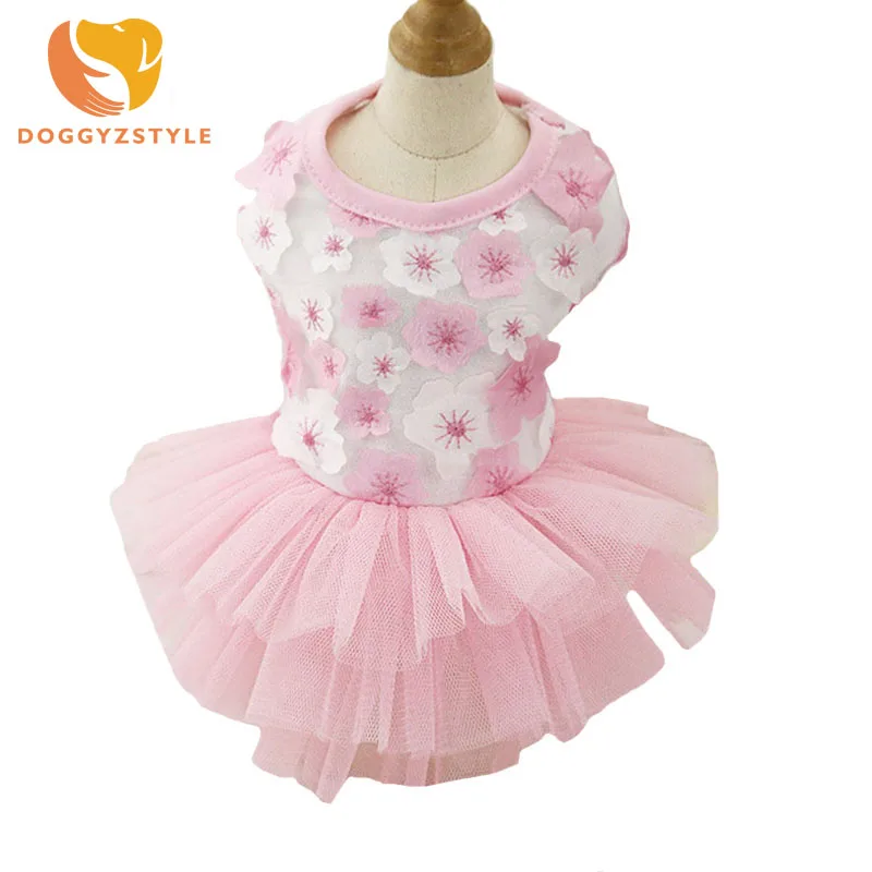 Модное платье с цветочным рисунком для собак, розовая фиолетовая летняя одежда для маленьких собак, персиковая Цветочная юбка для свадебной вечеринки, одежда для щенков