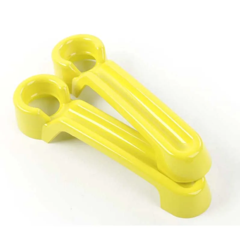 DHC-083-Yellow-2