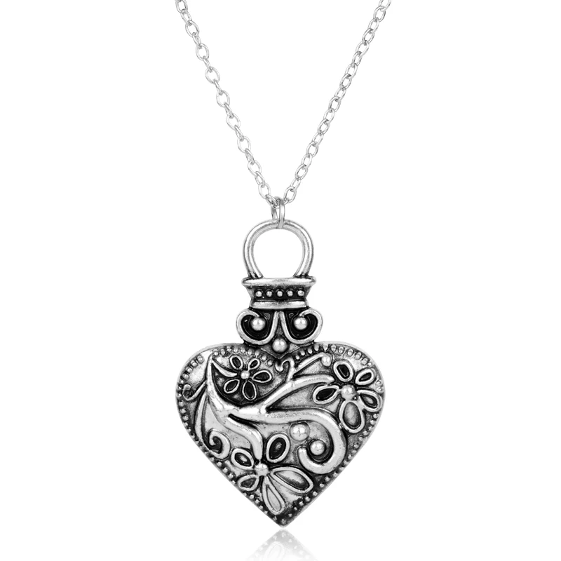 

MQCHUN Movie Jewelry The Vampire Diaries Necklace Vintage Silver Color Caroline Forbes Heart Flower Pedant Necklace For Women