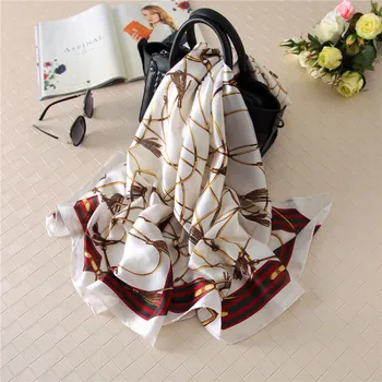 

2018 Women Fashion Carriage Horse Chain Silk Scarf Shawl Spain Luxury Brand Smooth Foulard Sjaal Digtal Print Cover-ups Hijab