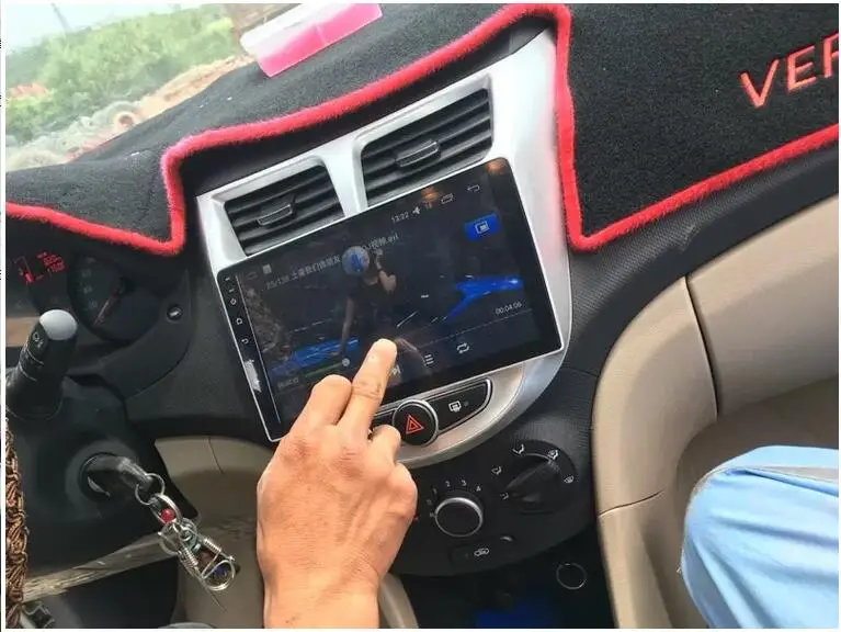 Cheap 2g +32g Android Car Dvd Gps Player 9 Inch For Hyundai Solaris Verna i25 Radio Video Navigation Wifi Map Multimedia Player 24