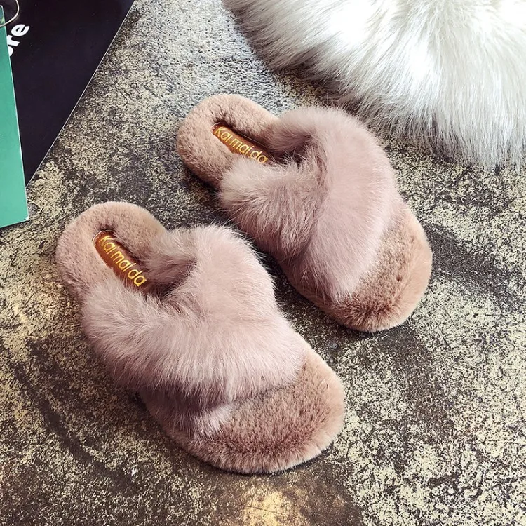 Women Fur Slides Winter Fluffy Furry Slippers Warm House Shoes Slippers Mules Lady Flat Shoes Home Indoor Shoes Zapatos De Mujer - Color: khaki