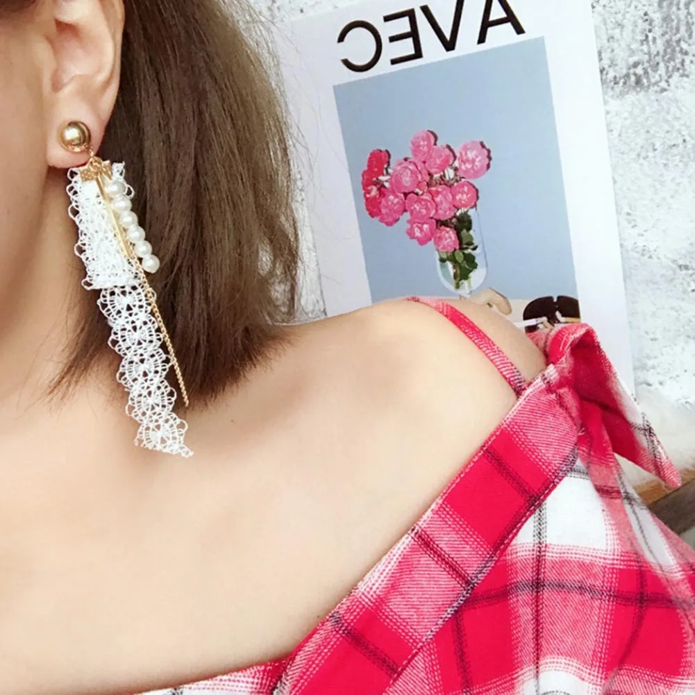 

2018 Sexy Lace Simulated Pearl Beads Long Earrings Metal Chain Strip Temperament Earings Fashion Jewelry