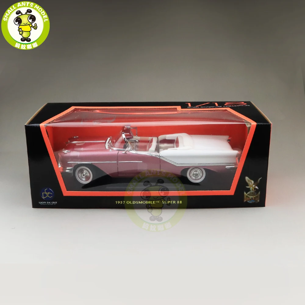 1/18 1957 OLDS MOBILE Super 88 Road Signature литая под давлением Модель автомобиля игрушки для мальчиков и девочек подарок