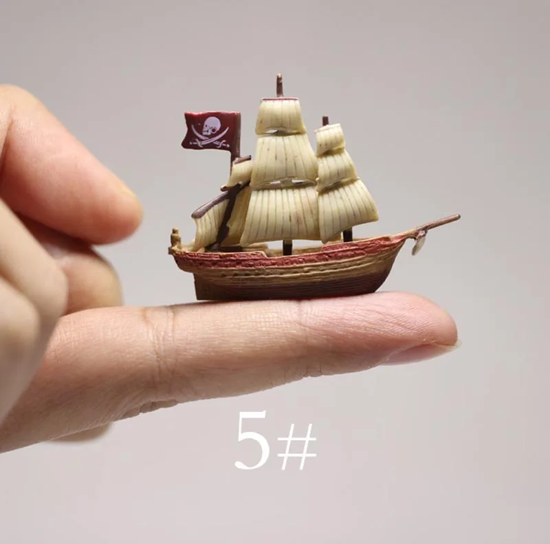 2 Sailing Boats For Fairy Garden//Dollhouse//Bonsai//Terrarium Craft UK Seller