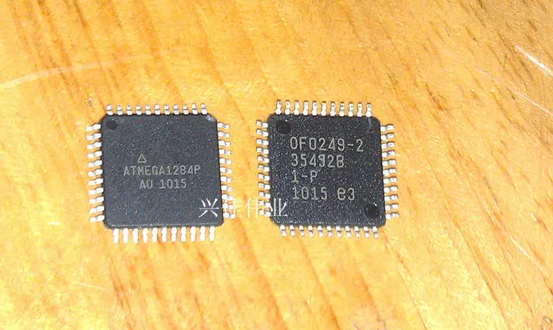 10 шт. ATMEGA1284P-AU ATMEGA1284P ATMEGA1284 TQFP-44