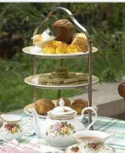 4 Tier Iron Metal Cake/ Cupcake/ Dessert/ Fruit Stand, Food Display ... 4 Tier Iron Metal Cake/ Cupcake/ Dessert/ Fruit Stand, Food Display ...