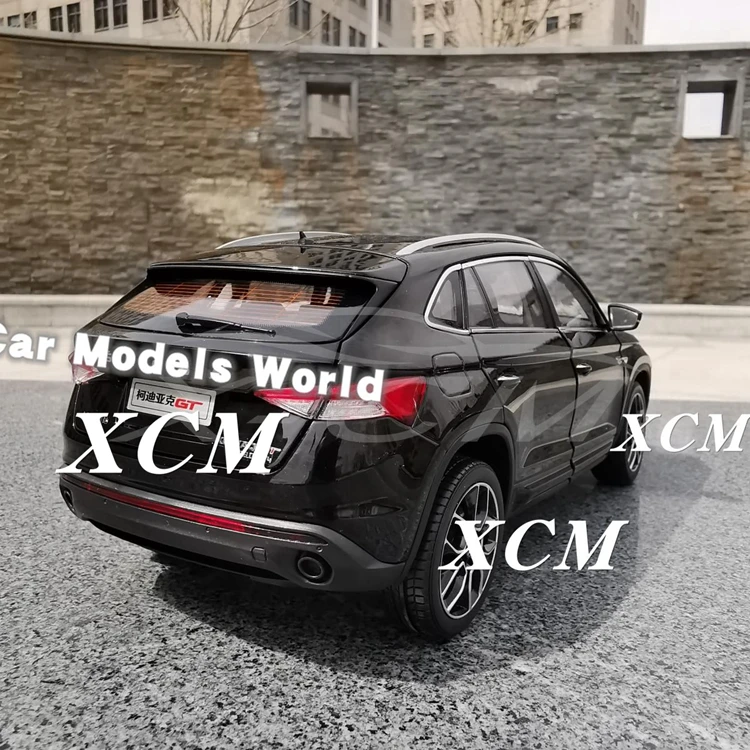 Литая под давлением модель автомобиля для Kodiaq GT SUV 1:18(черный)+ маленький подарок