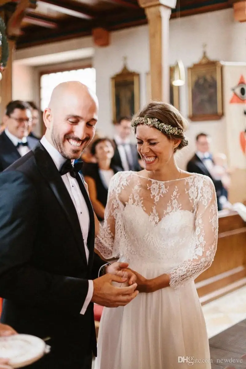 2017-fall-wedding-dress-jacket-shawls-sexy-back-bridal-wraps-with-long-sleeves-custom-made-lace-bolero (1)