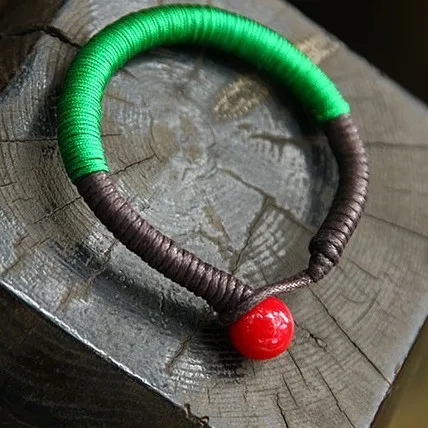 

Elegant Chinese Ethnic Style Jewelry Little Red Spar Bead Colored Silk Hand-braided Wax Strings Original Fashion Bangle Bracelet