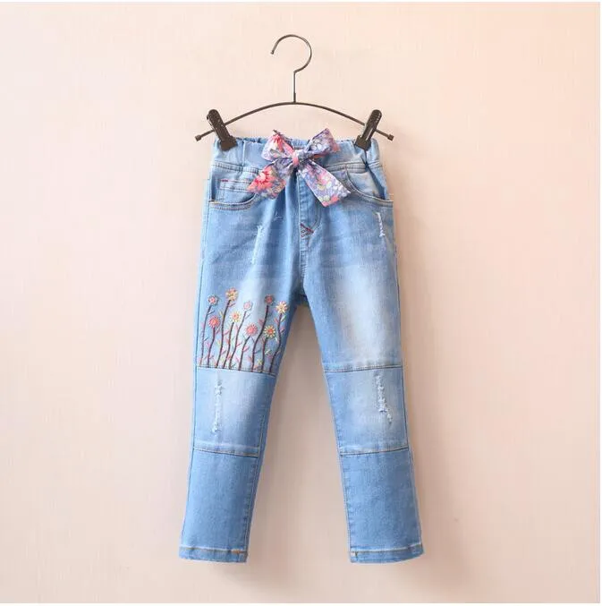 

Y1492443 Autumn Fashion Baby Pants For Girls Pants Denim Embroidery Flowers Kids Pants Jeans Kids Clothes Children Clothes
