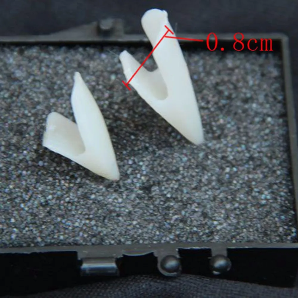 Creative-Halloween-Party-Vampire-Fangs-Vampire-Diaries-Vampire-Zombie-Teeth-Dentures-Horror-Props-Costume-Party-Horrific-HG0171 (11)