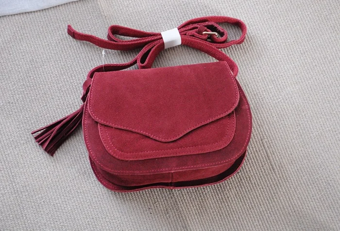 Сумка-седло из натурального нубука, модная замшевая женская сумка через плечо с кисточками, Ретро стиль, богемная женская сумка на плечо из натуральной кожи - Цвет: Wine Red