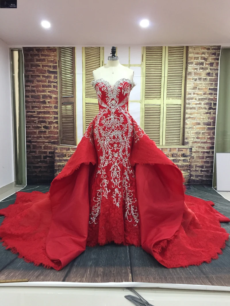 2018 Real Photos Red Wedding Dress Sweetheart Lace Beaded
