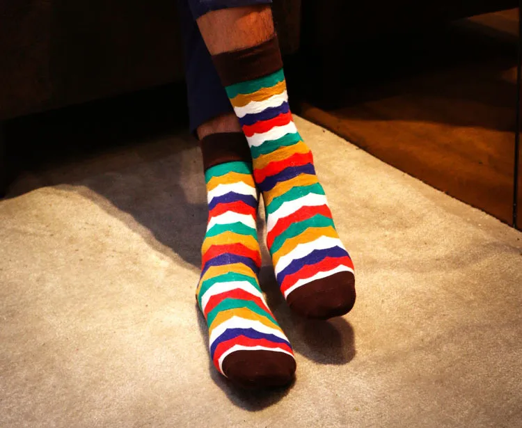 Новые хлопковые цветные мужские носки, 3 пары разных дизайнов, повседневные компрессионные забавные носки
