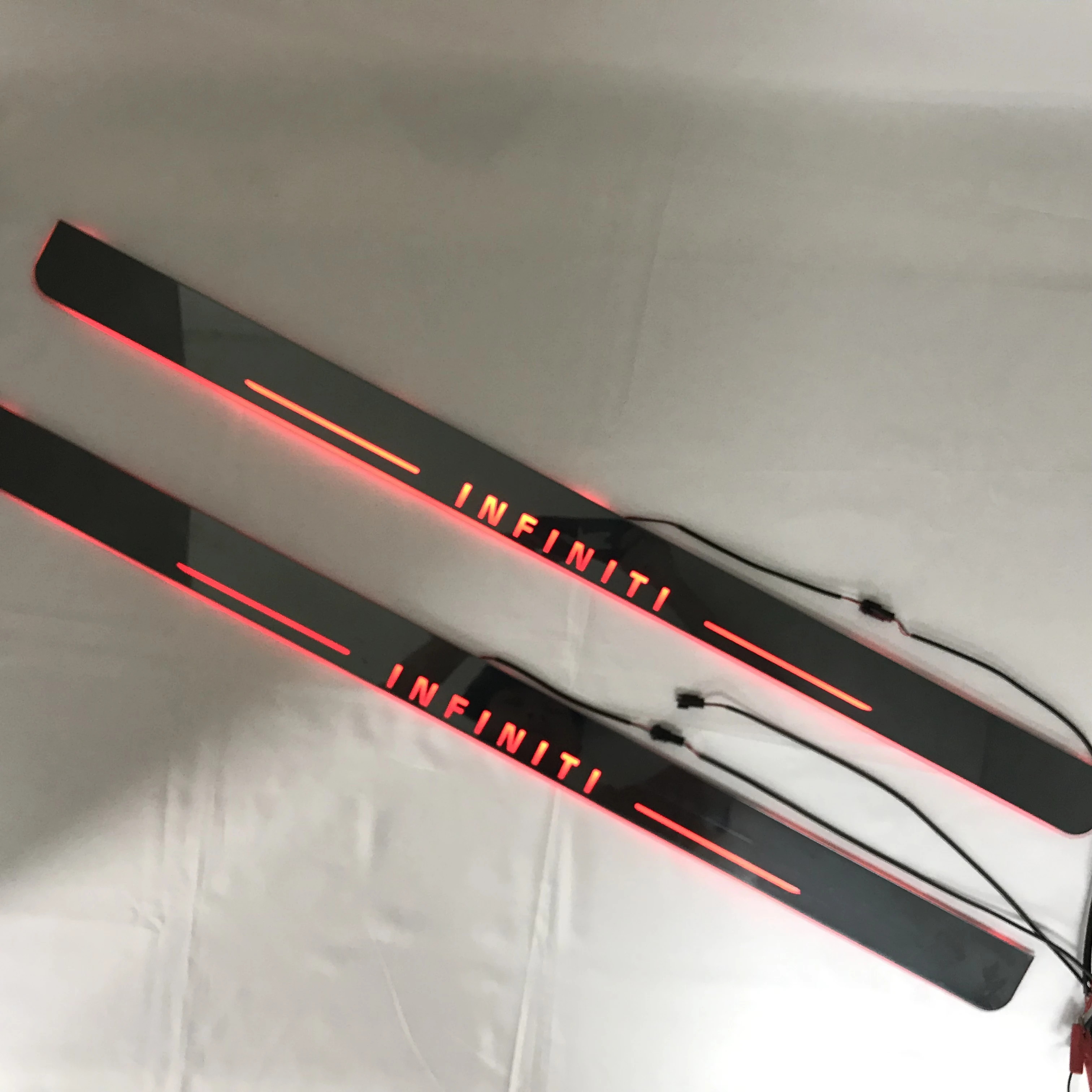 

RQXR led moving door scuff for infiniti dynamic door sill plate flat lining overlay Flow/fixed light, new style