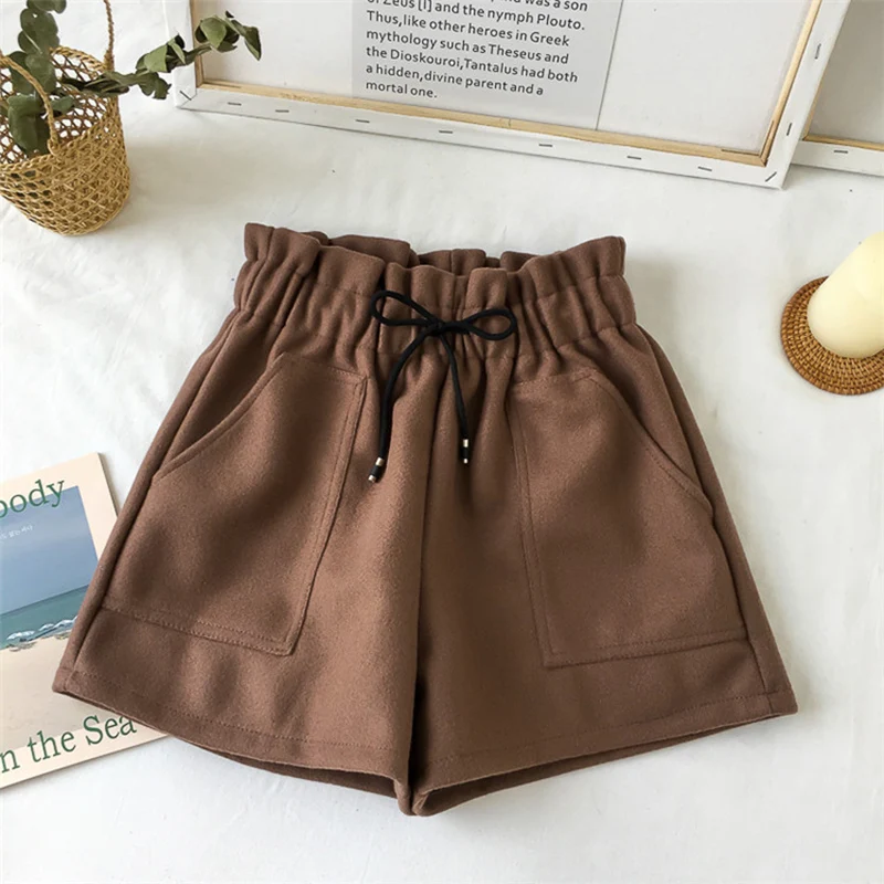 

High Waist Wild leg Solid Women shorts Drawstring Elastic Waist Booty Shorts femme Casual Loose Thick Warm shorts Autumn 2019