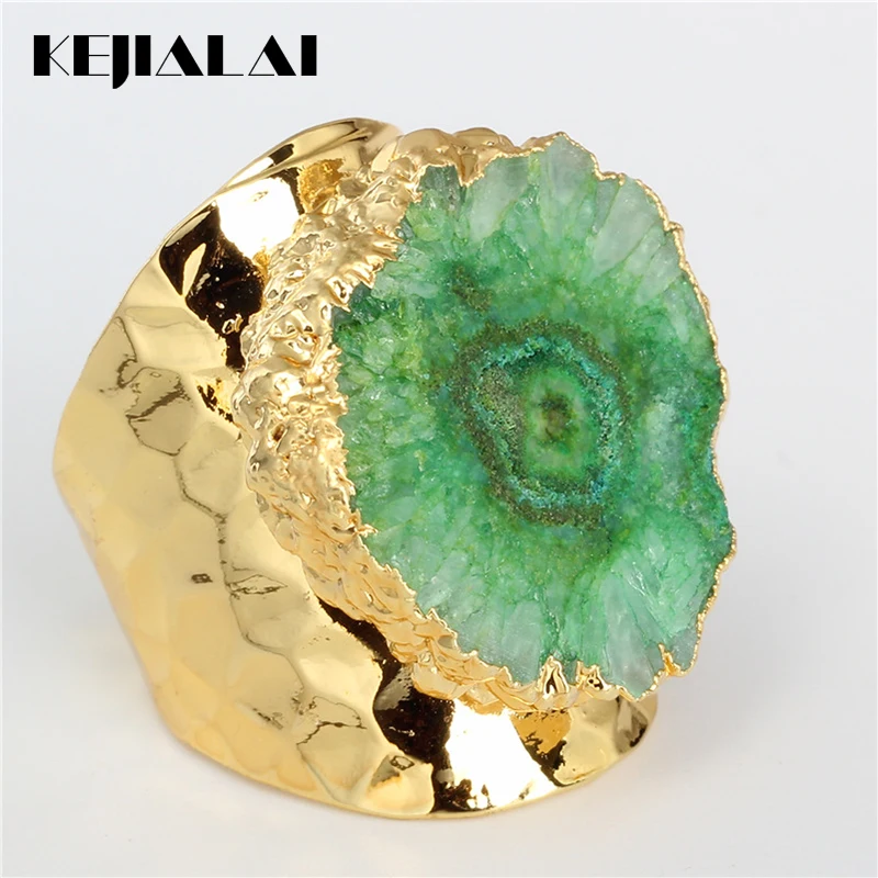 KEJIALAI Luxury Jewelry Green Quartz Crystal Semi Precious Stone Golden Frame Charms Adjustable Open Unisex Ring Party Jewelry