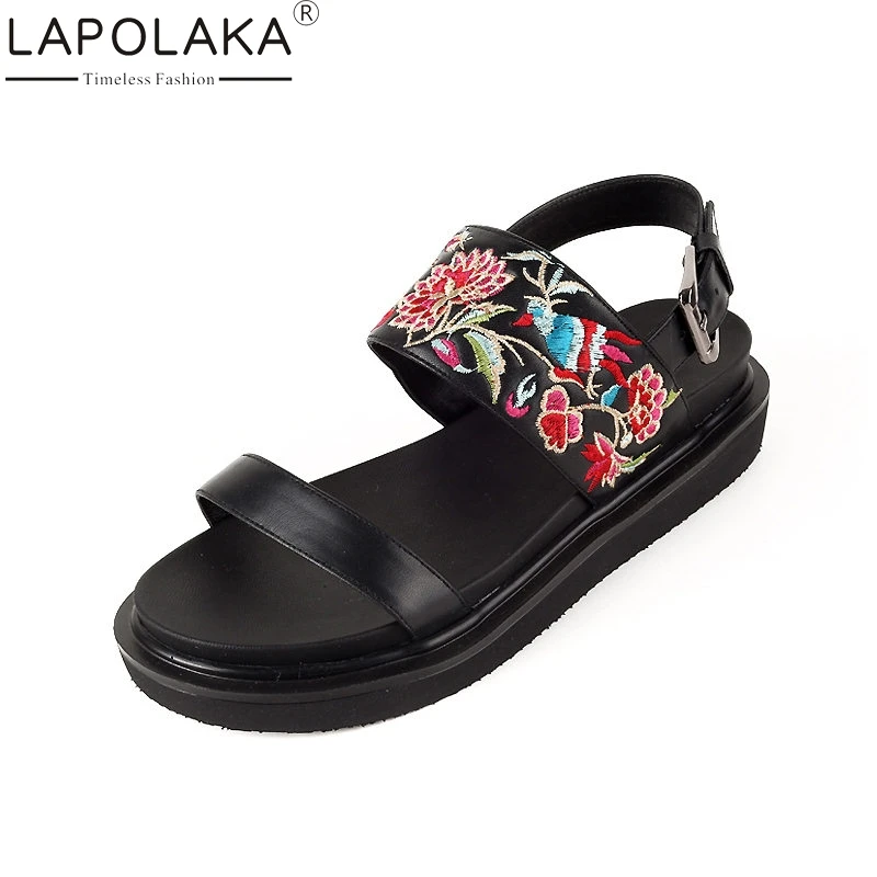 

LAPOLAKA 2018 Summer Brand Genuine Leather Women Sandals Ethnic Embroider Shoes Woman Low Heels Platform Women Shoes