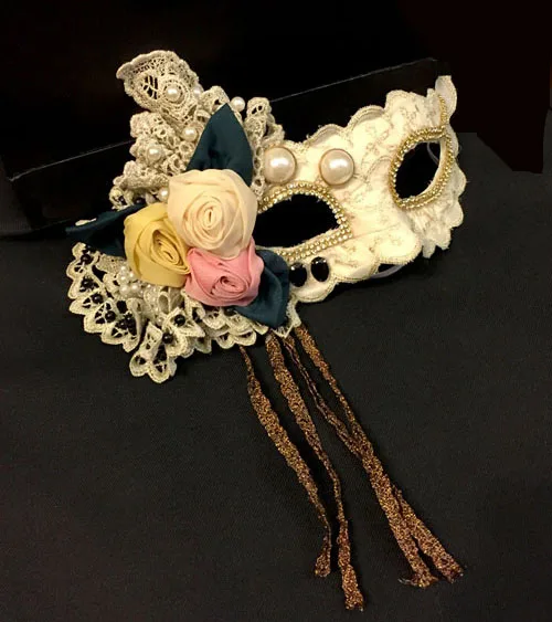 

Sparkling Beige Venetian Masquerade Party Eye Mask Rose & Pearl & Chain Tassels Masks Accessories