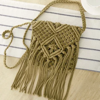 

Japanese-style minimalist fringe cross-body straw bag Korean retro-shouldered cross-body bag summer beach bag