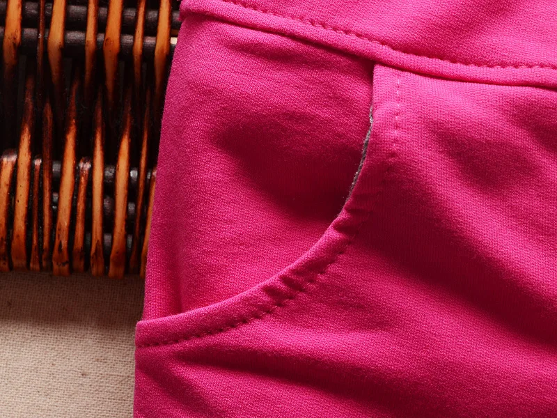 2809951260_926338012