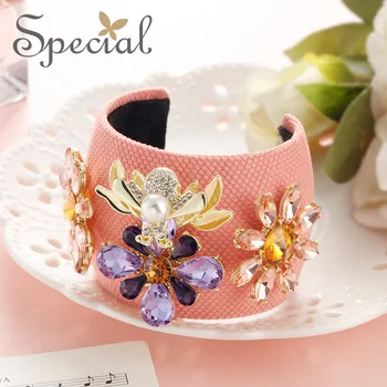 

Special Europe and the United States fresh wide edge bracelet women's bracelet opening open hand fine Prague Castle