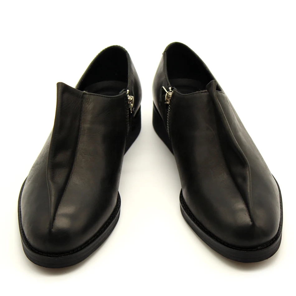 

2017 New Arrival Unique Design Men's Leather Shoes Pointed Toe Embellished Leather Side Zipper Mens Party Dress Shoes