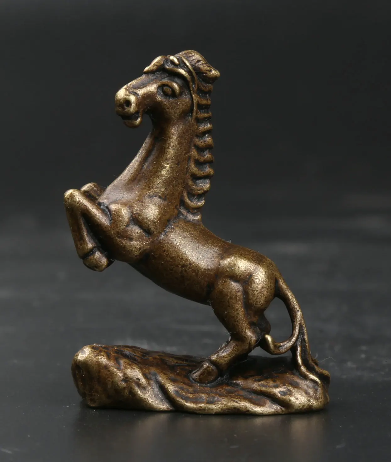 

49MM/1.9" Collect Curio Rare Chinese Small Bronze Exquisite Animal 12 Zodiac Year Horse Fine Horse Gallant Horse Statuary 51g