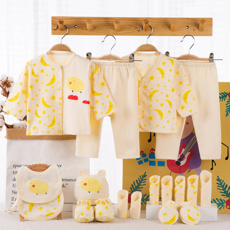 Комплект одежды из 18 предметов для новорожденных, хлопок, весенняя одежда для маленьких мальчиков и девочек Домашняя одежда с героями мультфильмов комплекты для малышей Подарочная коробка для детей 0-6 месяцев