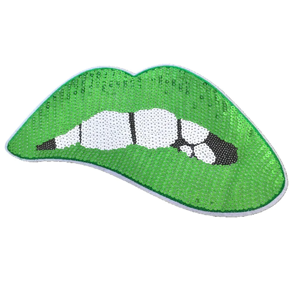 

2018 New Green Sequins Lips Patches Iron on Embroidered Appliques Patch DIY Garmewnt Accessories Mouth Sequined Patches 2Pcs/lot