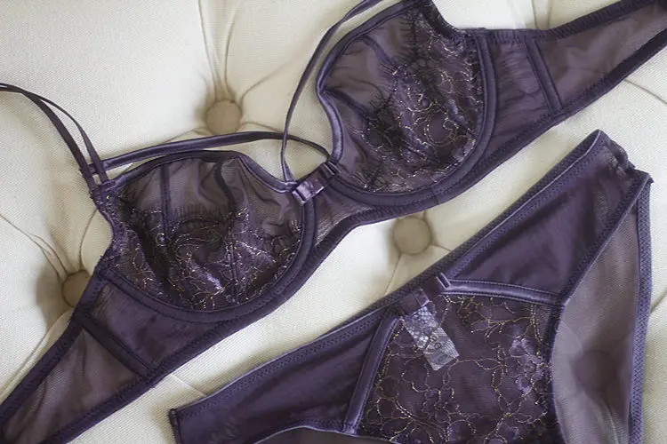 Sexy Mousse Red embroidery flower elegant underwear big size bra and Panty set lace set satin lingerie For Women Cup 32-38B C D