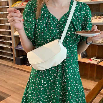 

Female bag 2020 simple wild net red small bag female shoulder slung chest bag solid color retro dumplings package