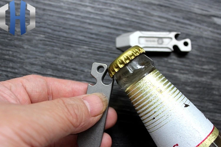 Титановый сплав EDC брелок с ломиком подвеска отвертка гаджет открывалка для бутылок