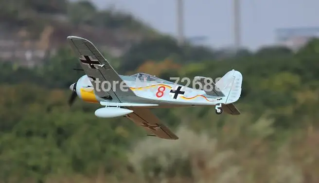 Радиоуправляемый самолет warbird Freewing FW190